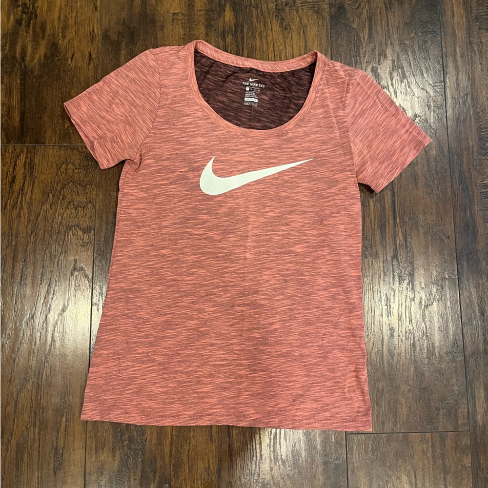 Nike Womens Heathered Coral T-Shirt